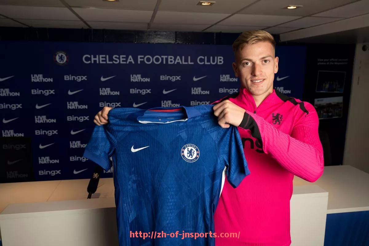 JN江南体育-2006年火箭队完整球员阵容及赛季回顾