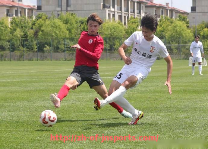 JN江南体育-NBA休斯顿火箭队发展历程与辉煌时刻集锦